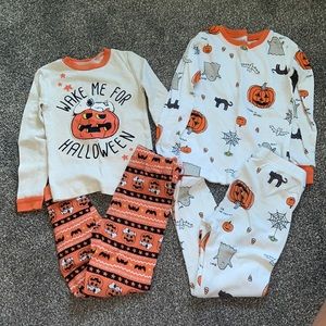 2 pairs of boys Halloween pajamas